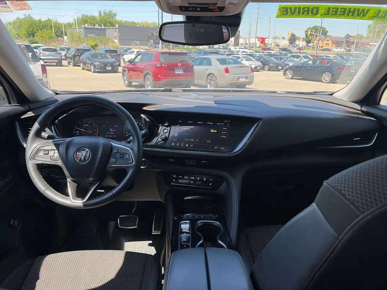 Buick Envision photo Buick Envision