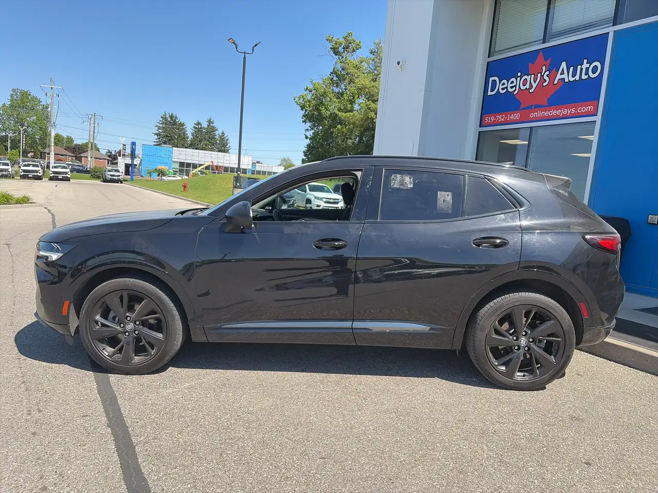 Buick Envision photo Buick Envision