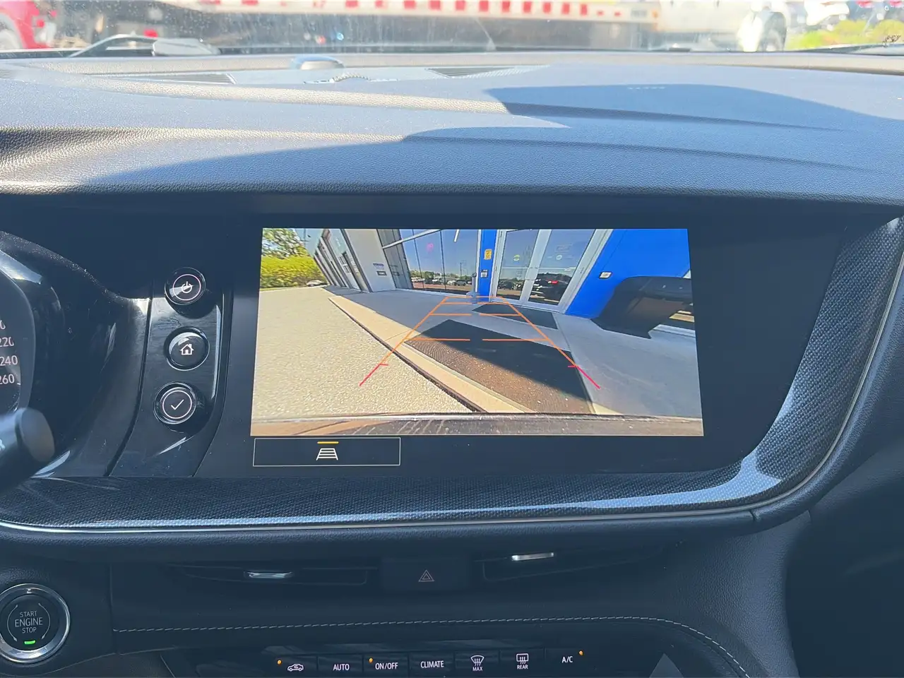 Buick Envision photo Buick Envision