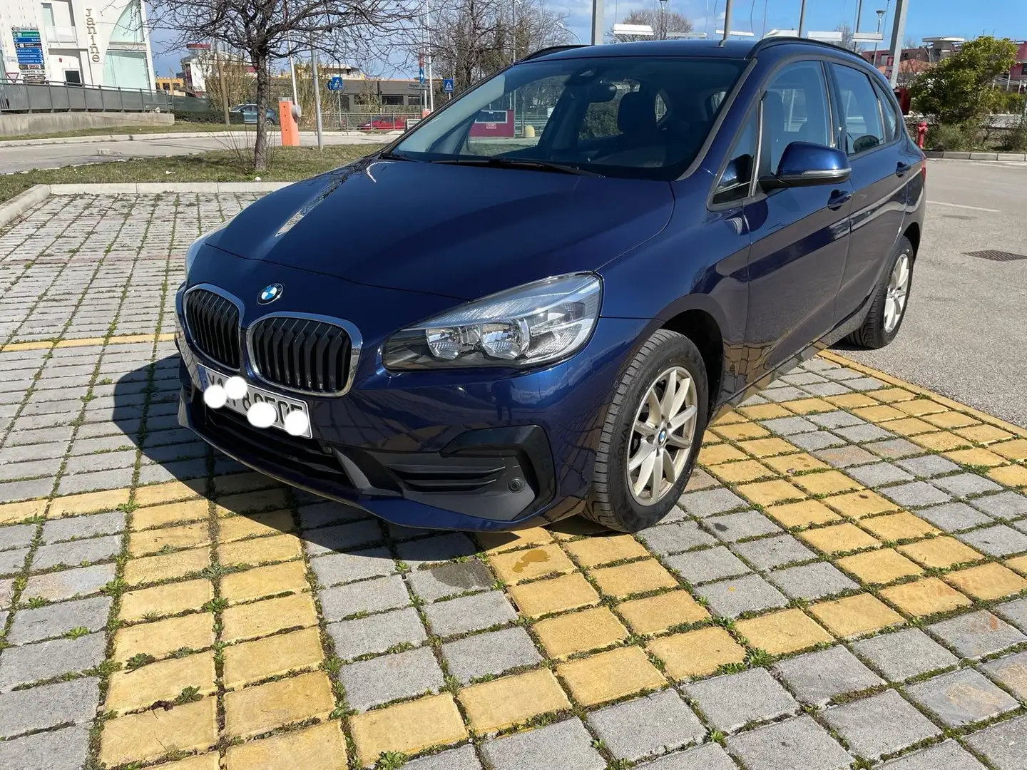 BMW 216 216d Active Tourer Kék - 1