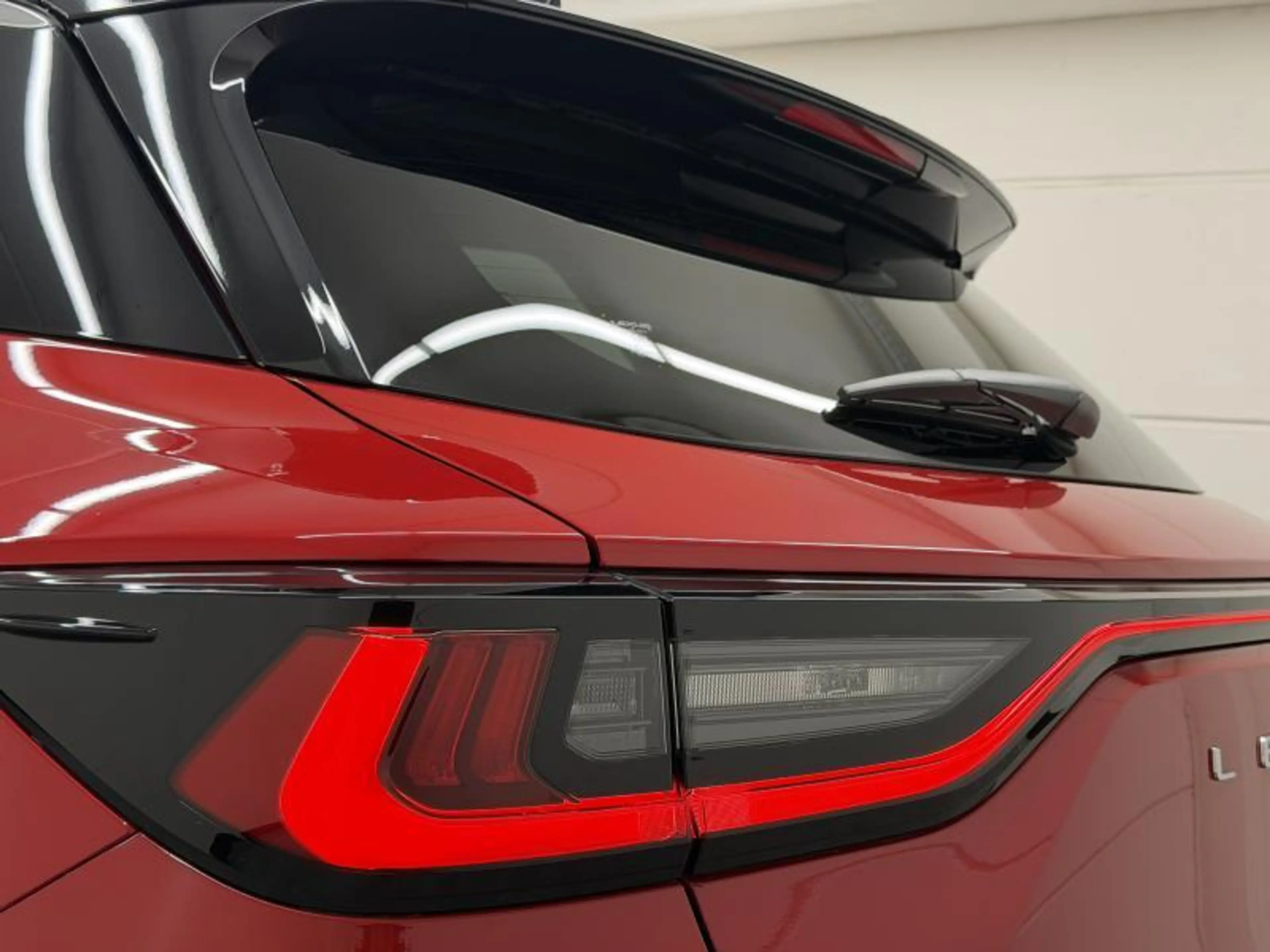 Lexus LBX Emotion — photo 5
