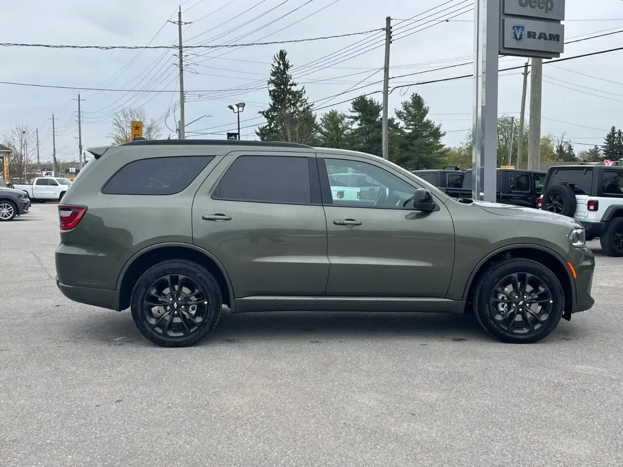 Dodge Durango снимка Dodge Durango