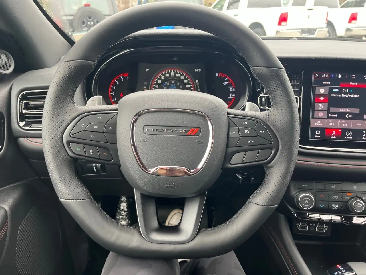Dodge Durango снимка Dodge Durango