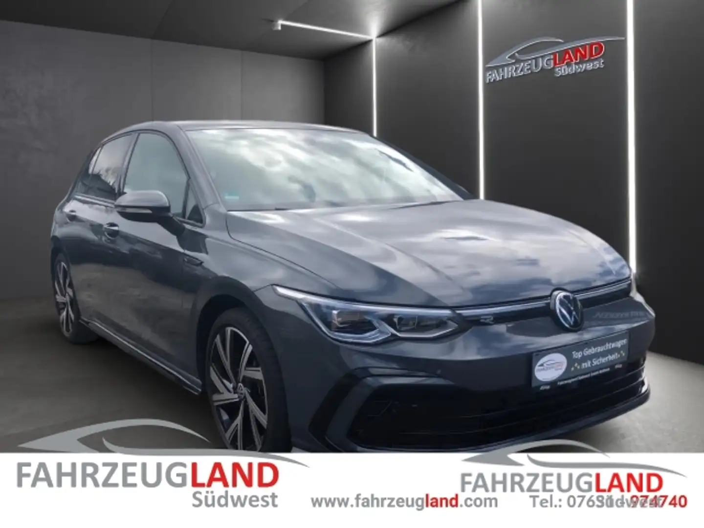 Volkswagen Golf VIII R-Line eTSI 1.5 DSG Pano Navi LED-Sch. Rückkm Grau - 2