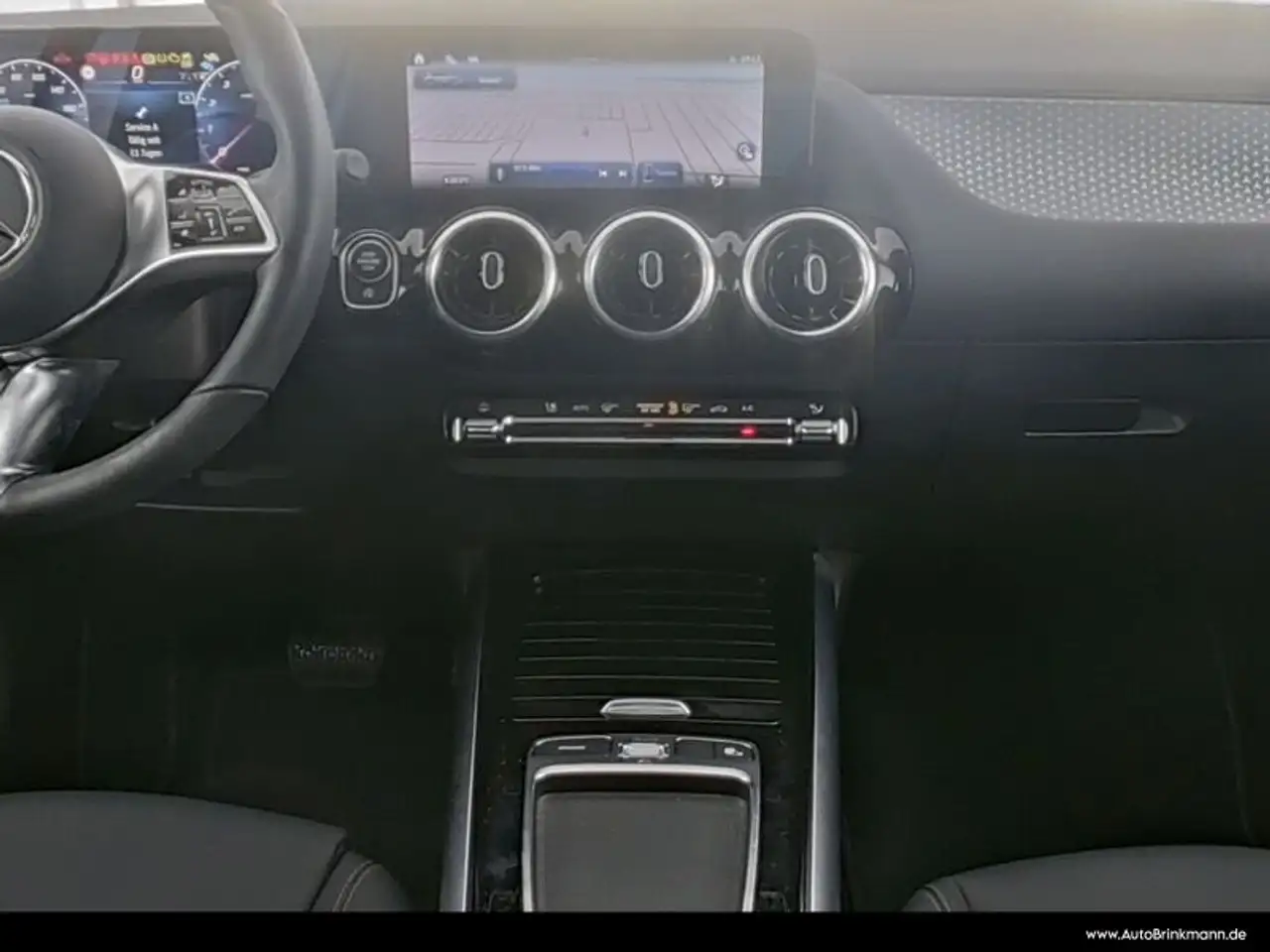 Mercedes-Benz GLA 180 GLA 180 ADVANCED/LED/KAMERA/WINTER-PAKET/SPURH SHZ 5