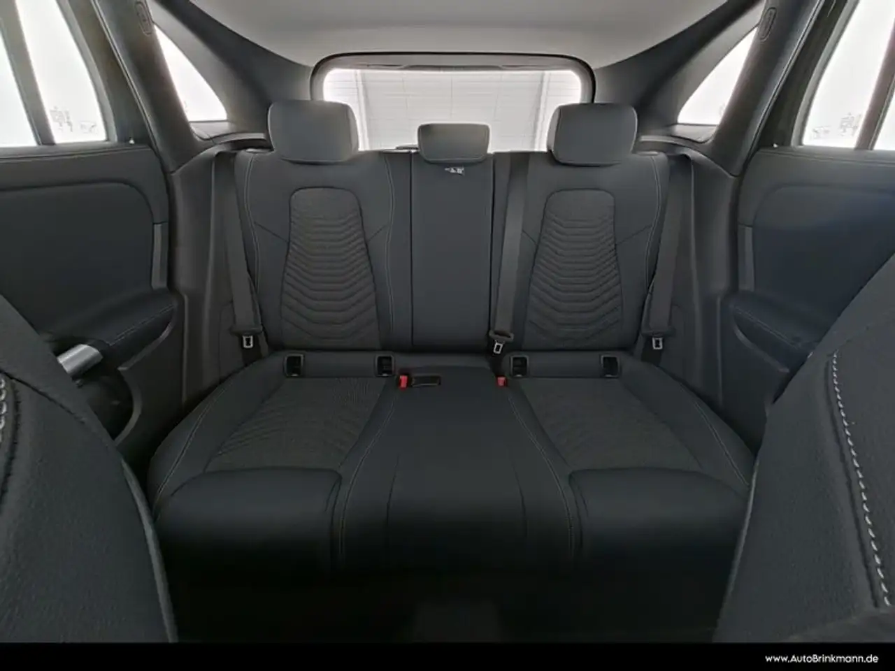 Mercedes-Benz GLA 180 GLA 180 ADVANCED/LED/KAMERA/WINTER-PAKET/SPURH SHZ 8