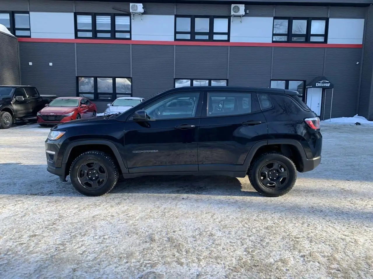 Jeep Compass снимка Jeep Compass