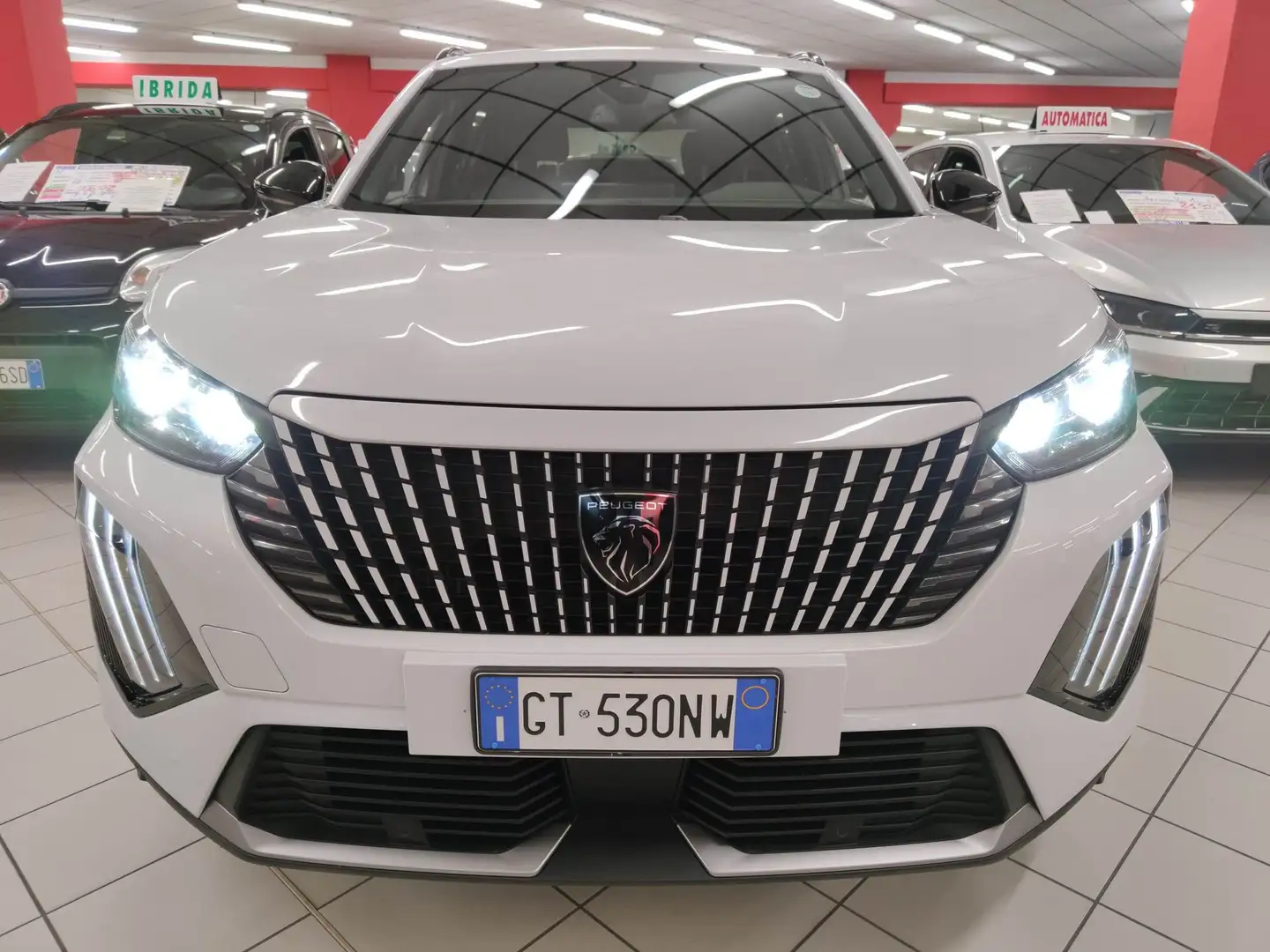 Peugeot 2008 1.2 100cv Allure + Car Play "SUPER PROMO" Bianco - 2