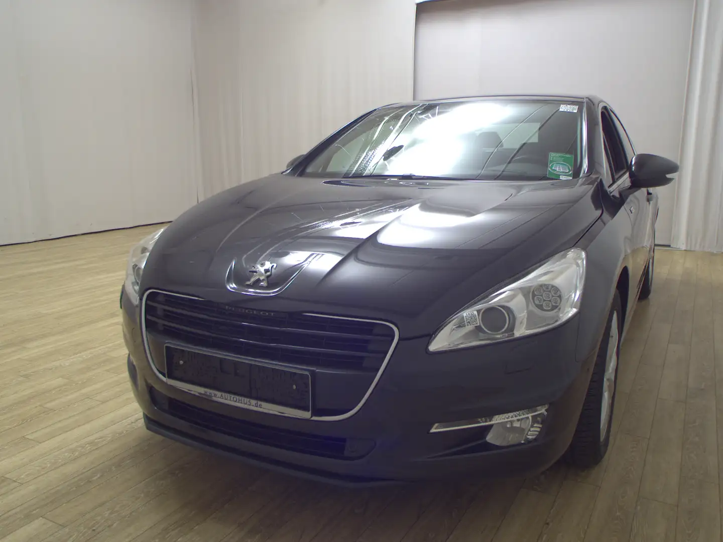 Peugeot 508 1.6 155 THP Style HUD GSD PDC Xenon Grau - 2