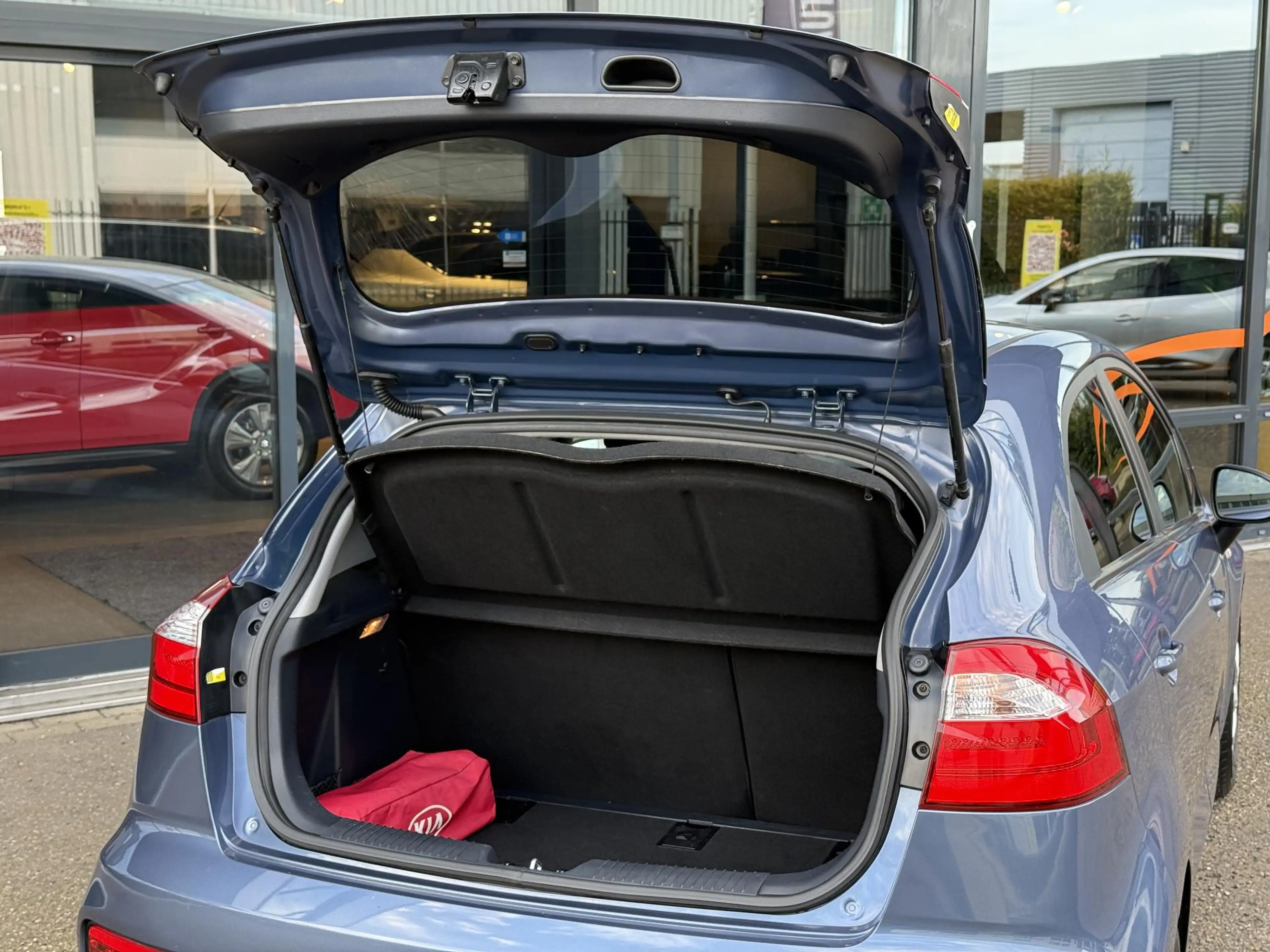 Kia Rio 1.2 CVVT DynamicLine 5-Deurs Airco Navi Camera Blu — photo 12