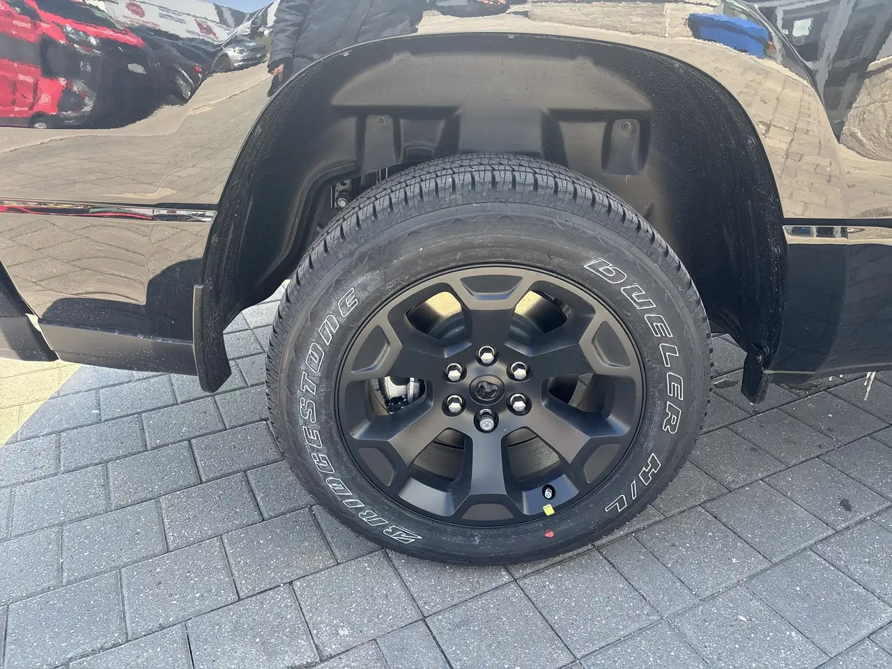 RAM 1500 снимка RAM 1500