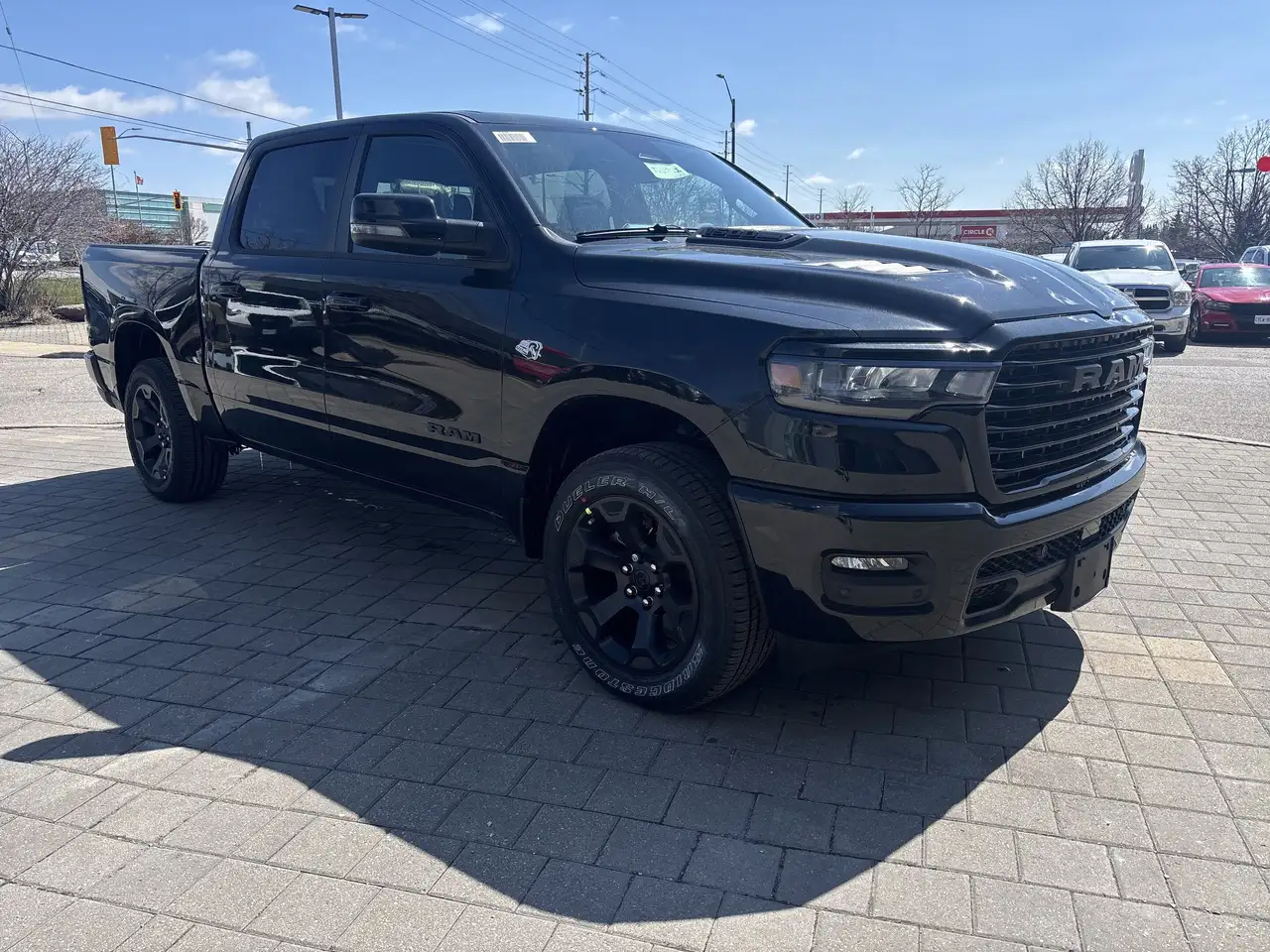 RAM 1500 снимка RAM 1500