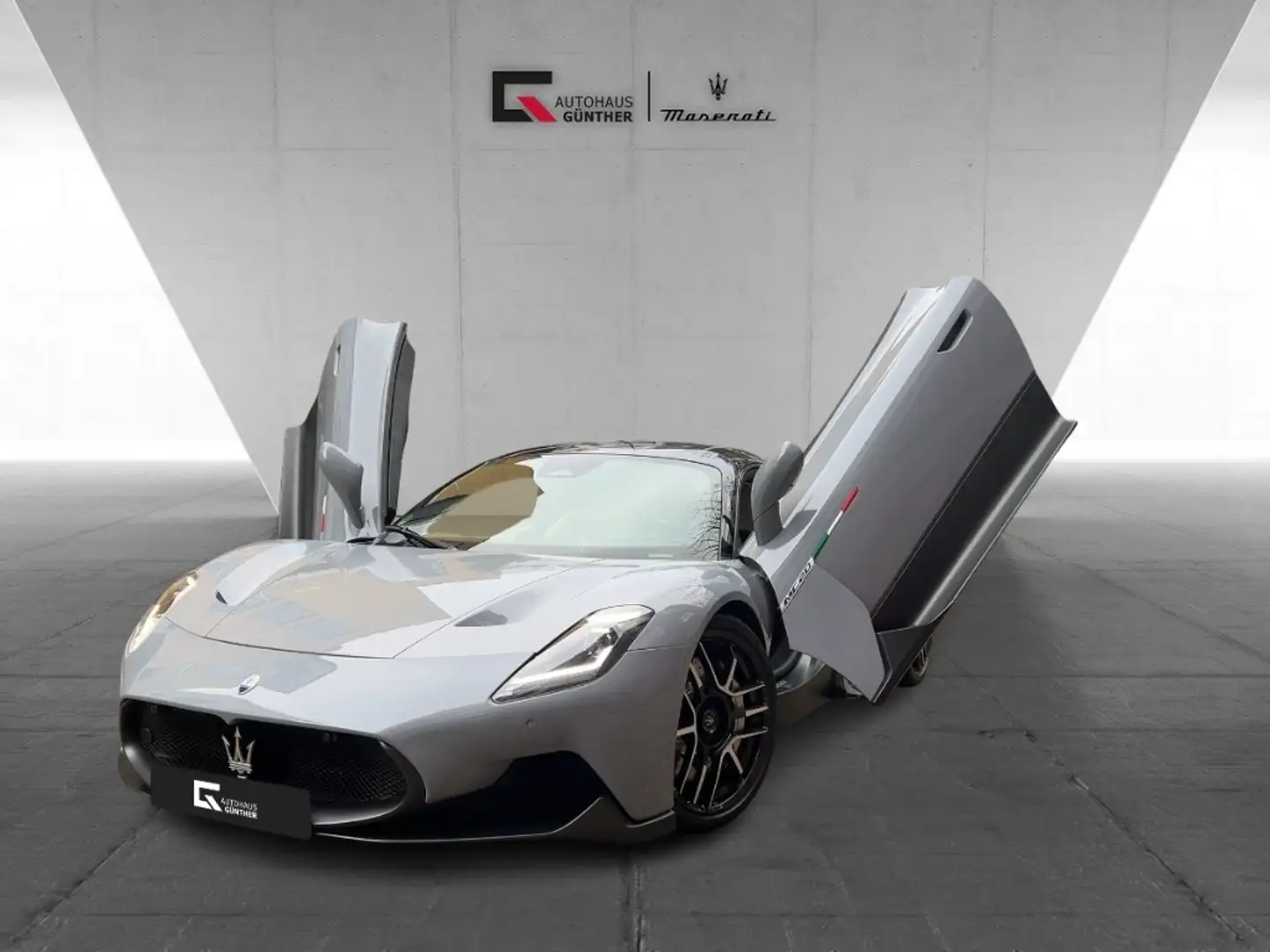 Maserati Sonstige Coupe MY23 Grau - 1
