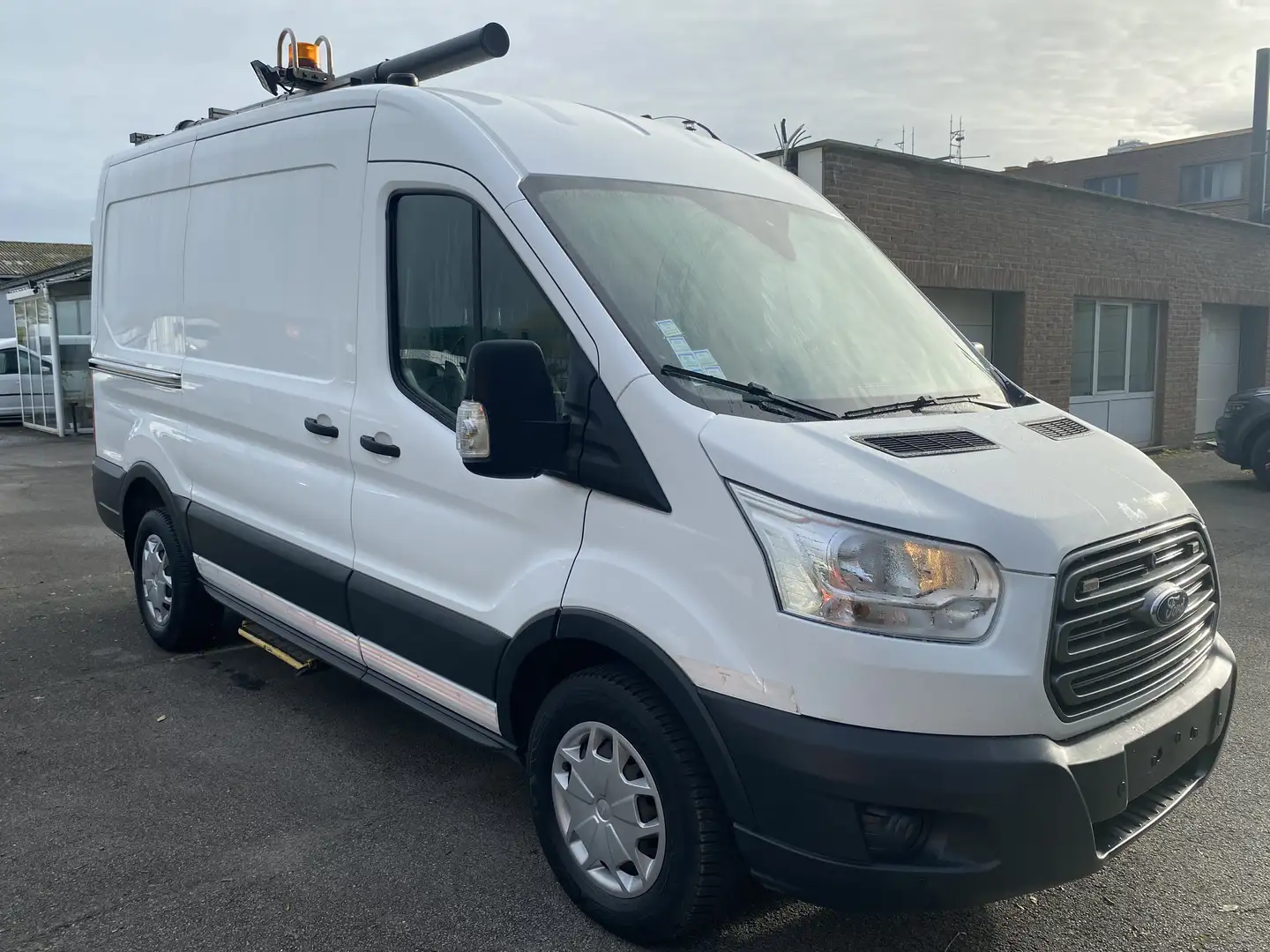 Ford transit L2H2 12388€+BTW/TVA Blanc - 1