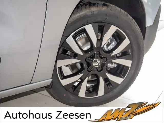 Citroen Berlingo view 5