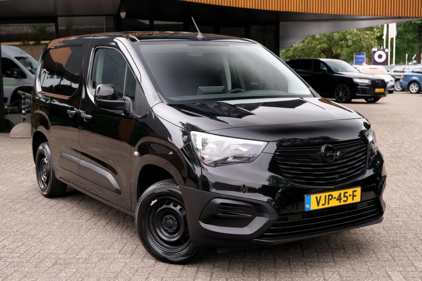 Opel Combo 1.5D L1H1 Edition/EXCL.BTW/Trekhaak/Carplay/Cruise Zwart - 2