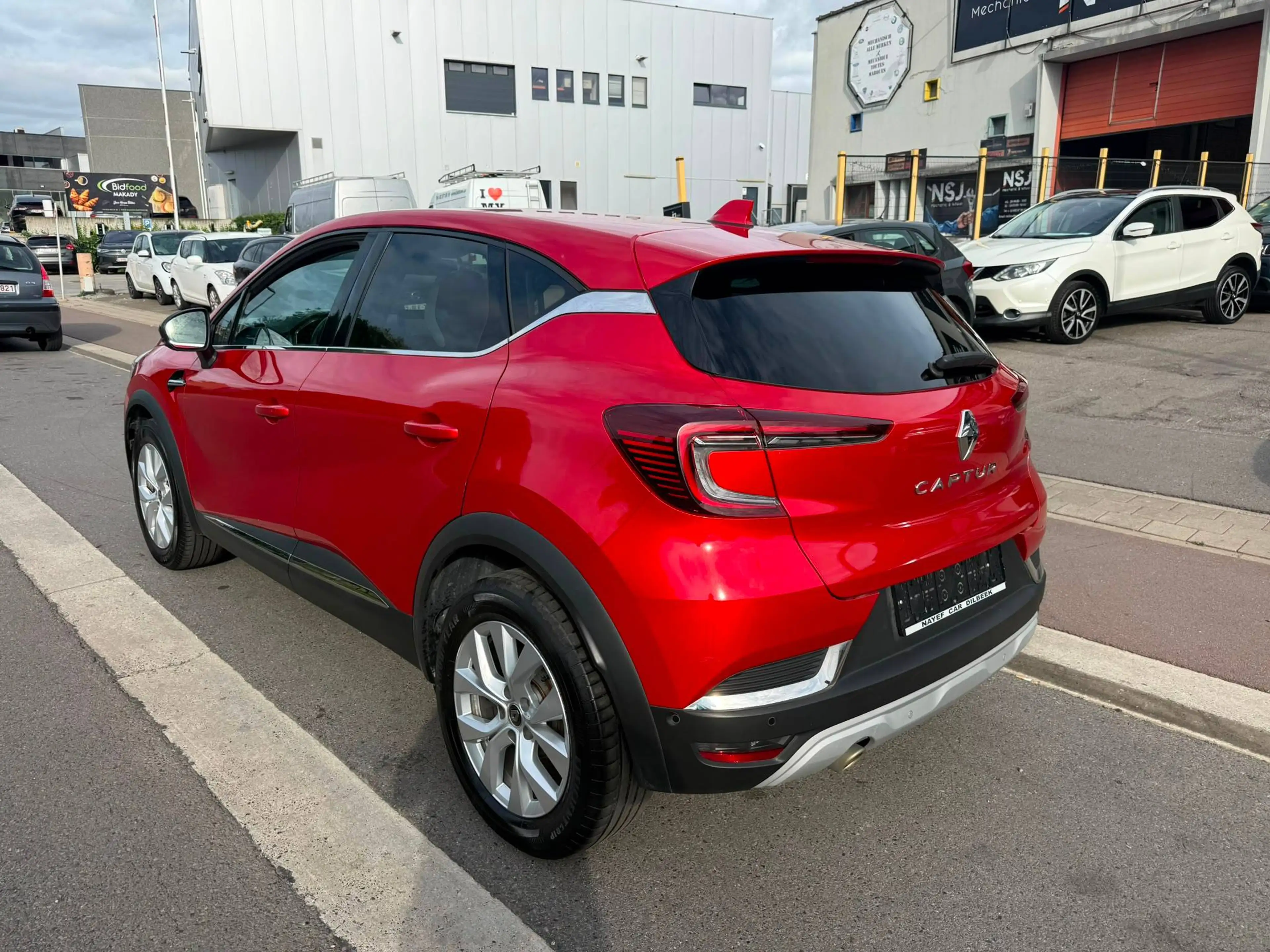 Renault Captur Captur 1.33 TCe Red Edition GPF (EU6c)**12M GARANTIE** — photo 7