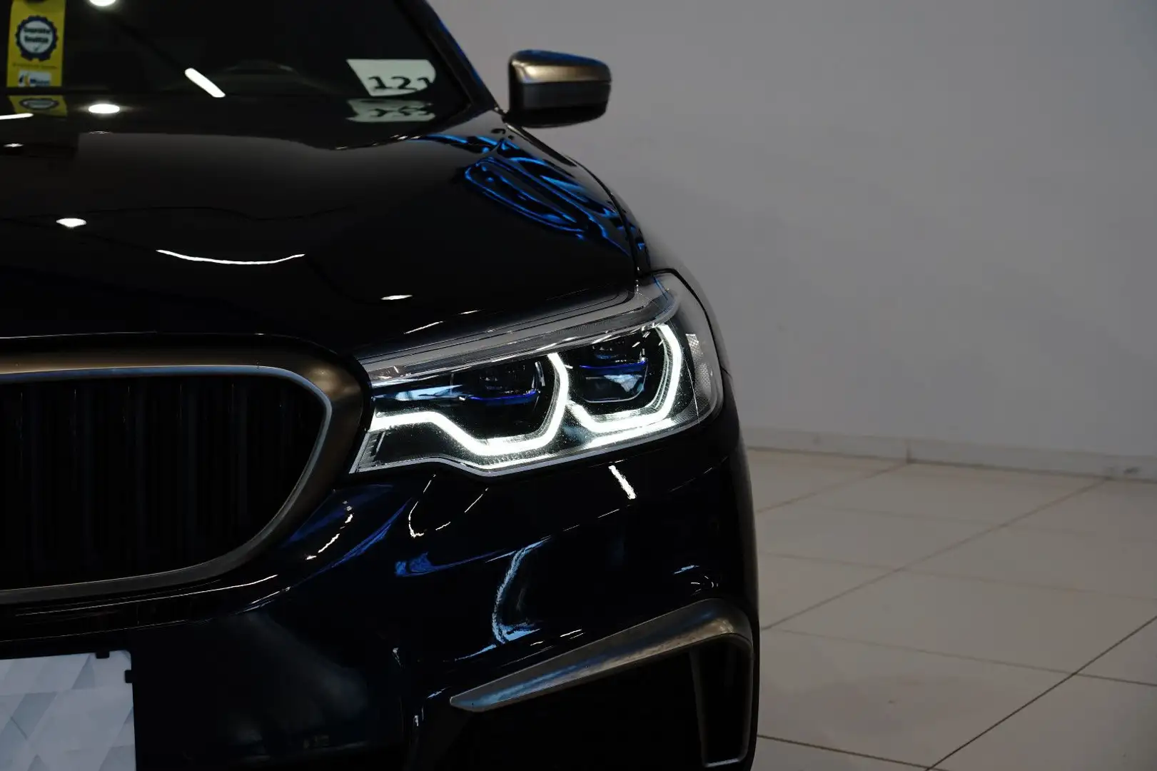 BMW 550 M-PAKET|HUD|LASER|PANO|LUFT|MEMO|MASAG|SOFT Negru - 2