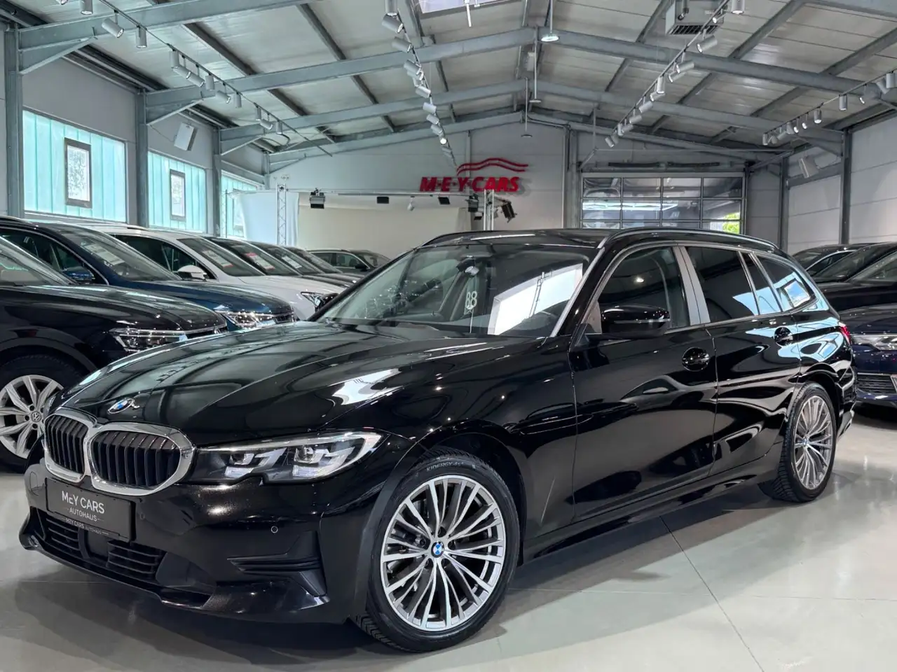 BMW 320