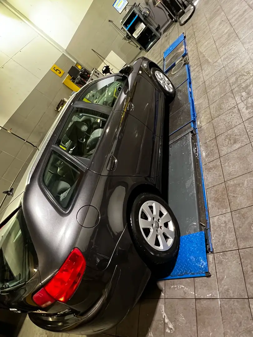 Audi A3 SB Ambition quattro 2,0 TDI - 2