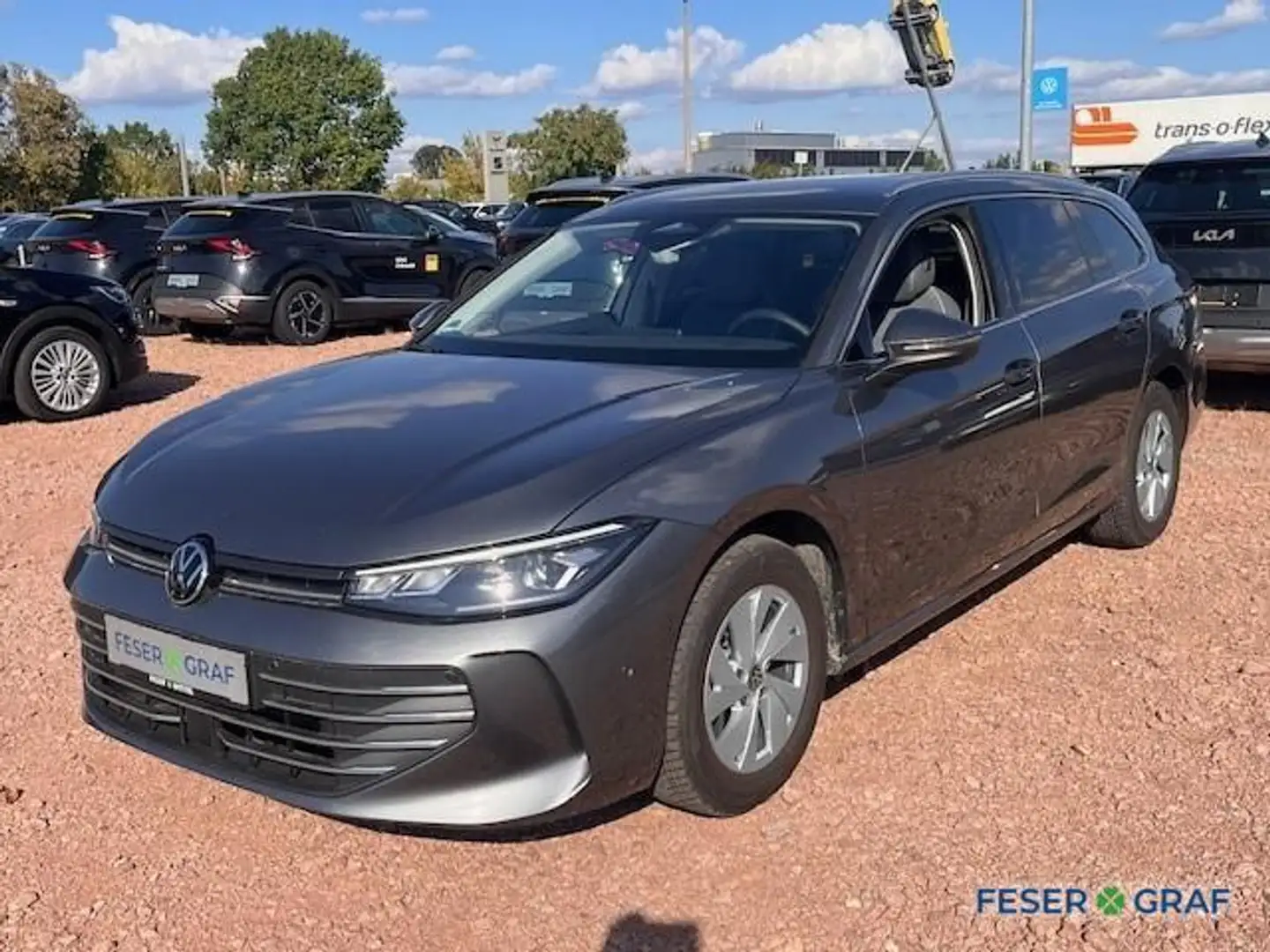 Volkswagen Passat 1.5 eTSI DSG LED/HUD/Navi/Sitzhz+Massage Grau - 2
