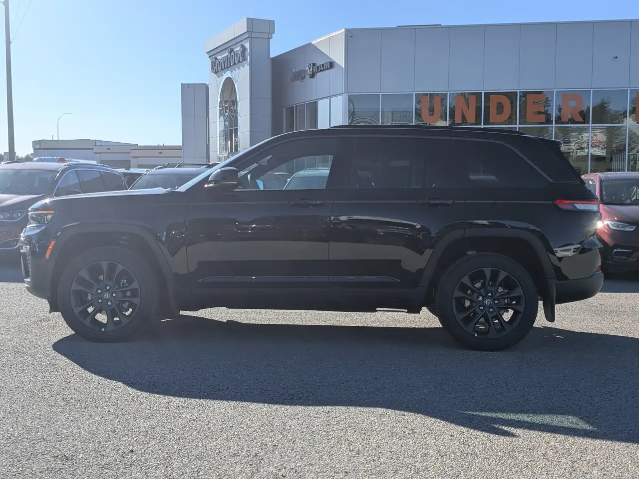 Jeep Grand Cherokee снимка Jeep Grand Cherokee