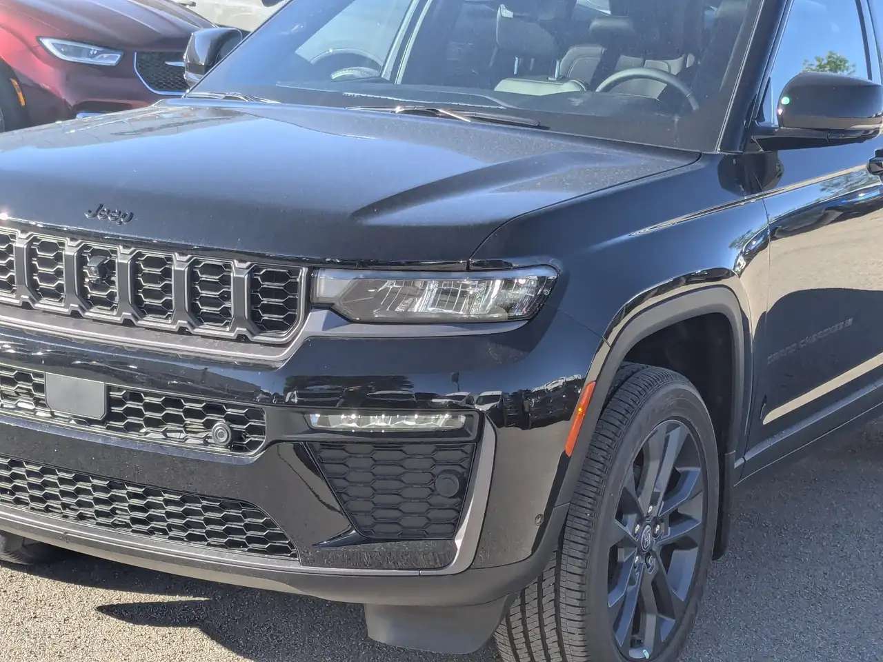 Jeep Grand Cherokee снимка Jeep Grand Cherokee