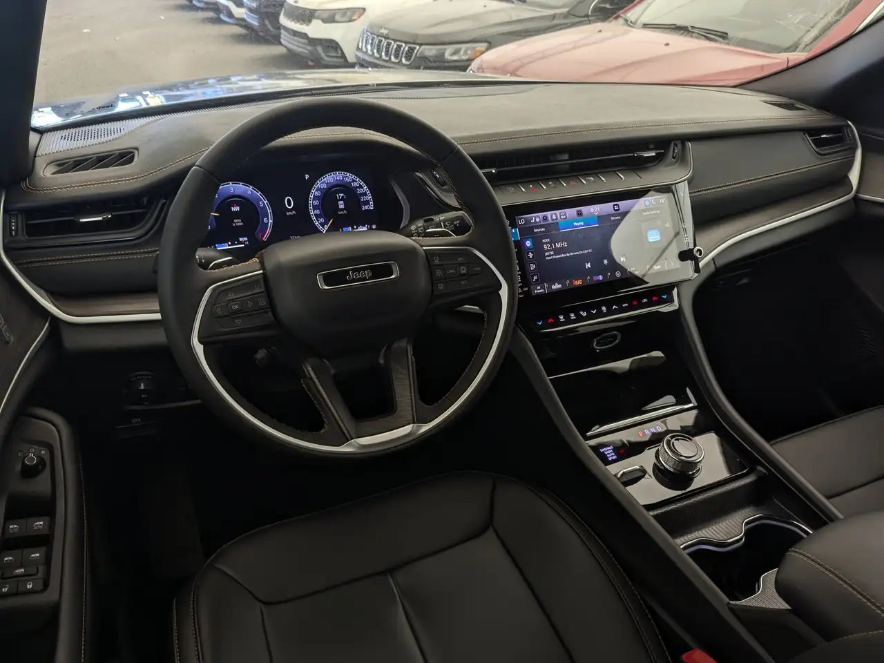 Jeep Grand Cherokee снимка Jeep Grand Cherokee
