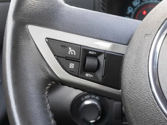 Chevrolet Camaro view 29