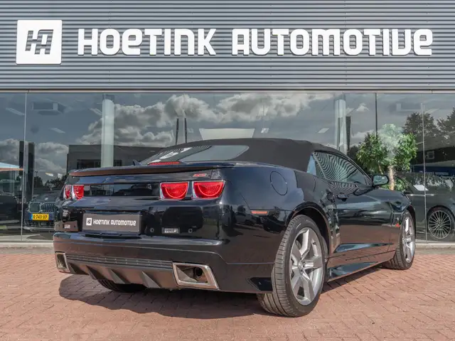 Chevrolet Camaro view 4