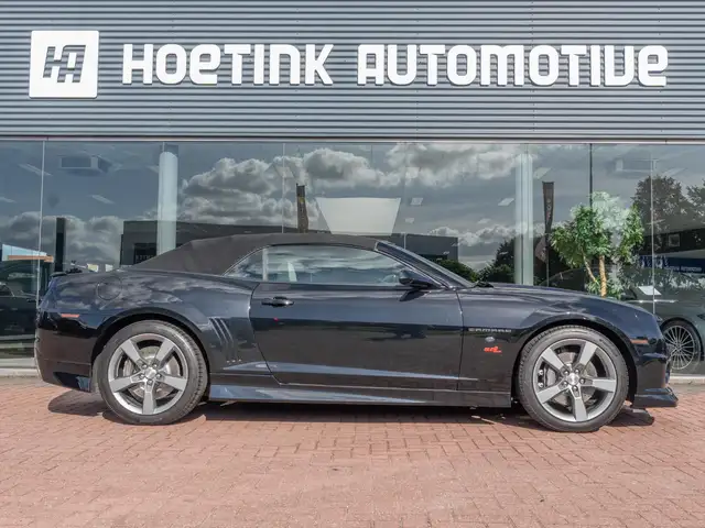 Chevrolet Camaro view 16