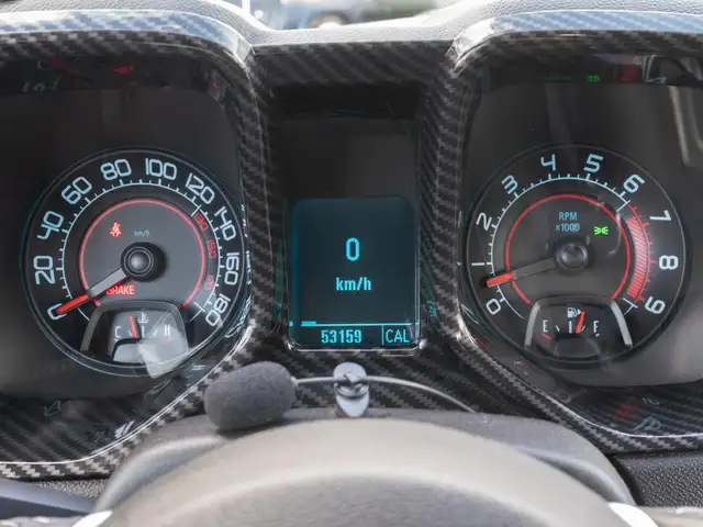 Chevrolet Camaro view 28