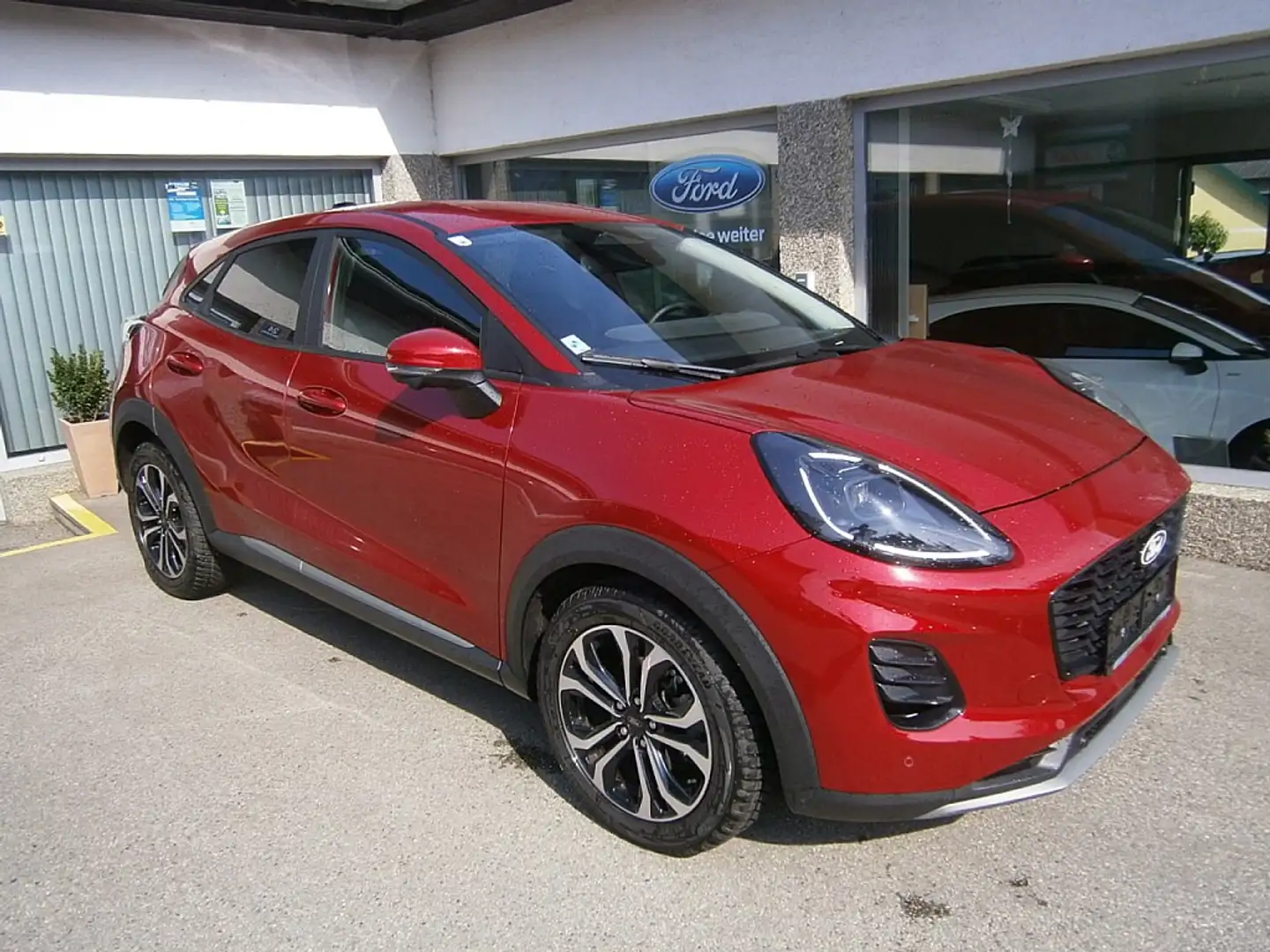 Ford Puma 1,0 EcoBoost Hybrid Titanium Rouge - 1