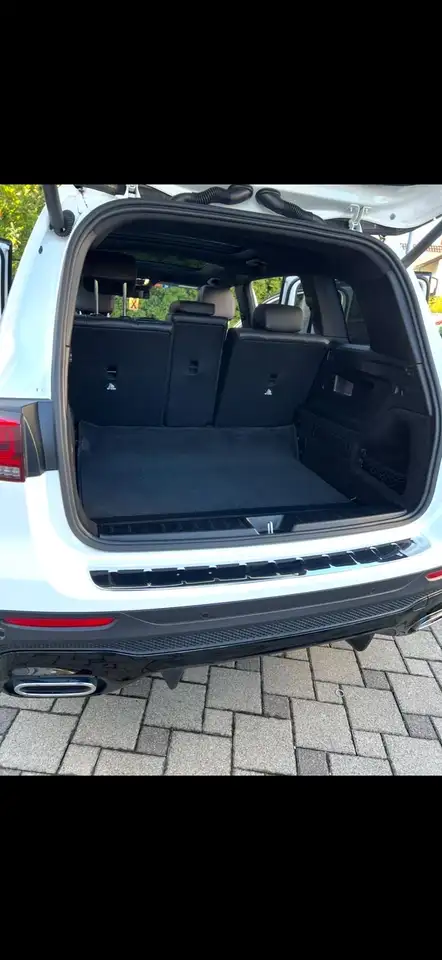 Mercedes-Benz GLB 250