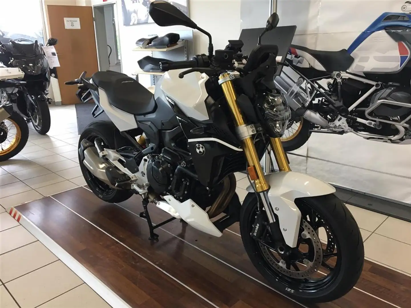 BMW F 900 R Alle Pakete - 2