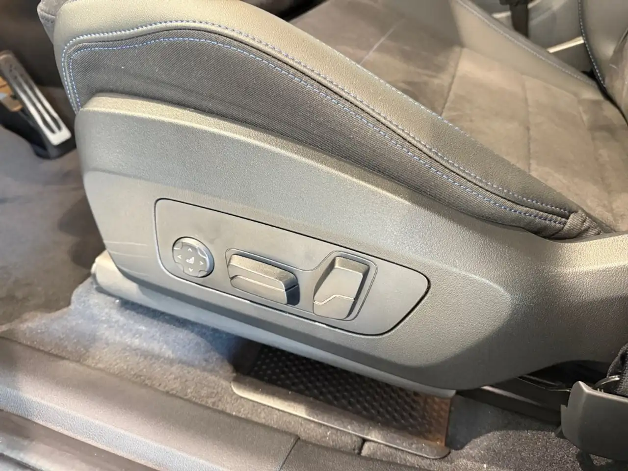 BMW 2 Series 2026 — фото 15