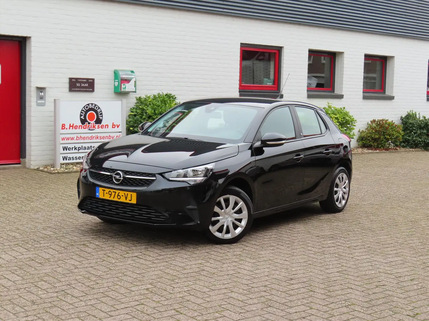 Opel Corsa-e Electric 50kWh 136pk Aut (11 kw boordlader) Editio Negro - 1