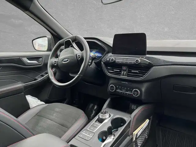 Ford Kuga view 4