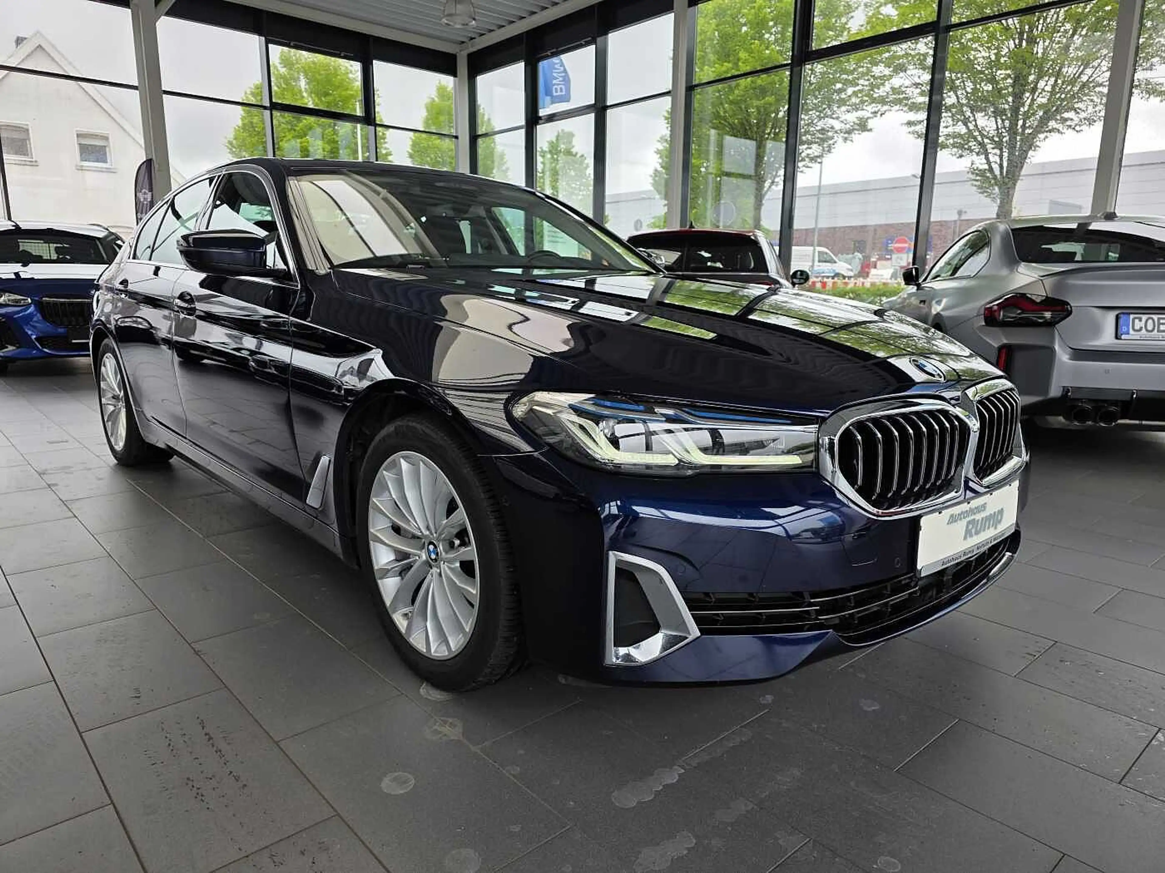 BMW 530 d xDrive Aut. Drive.Prof./Std.hz./HUD/AHK/GSD — photo 3
