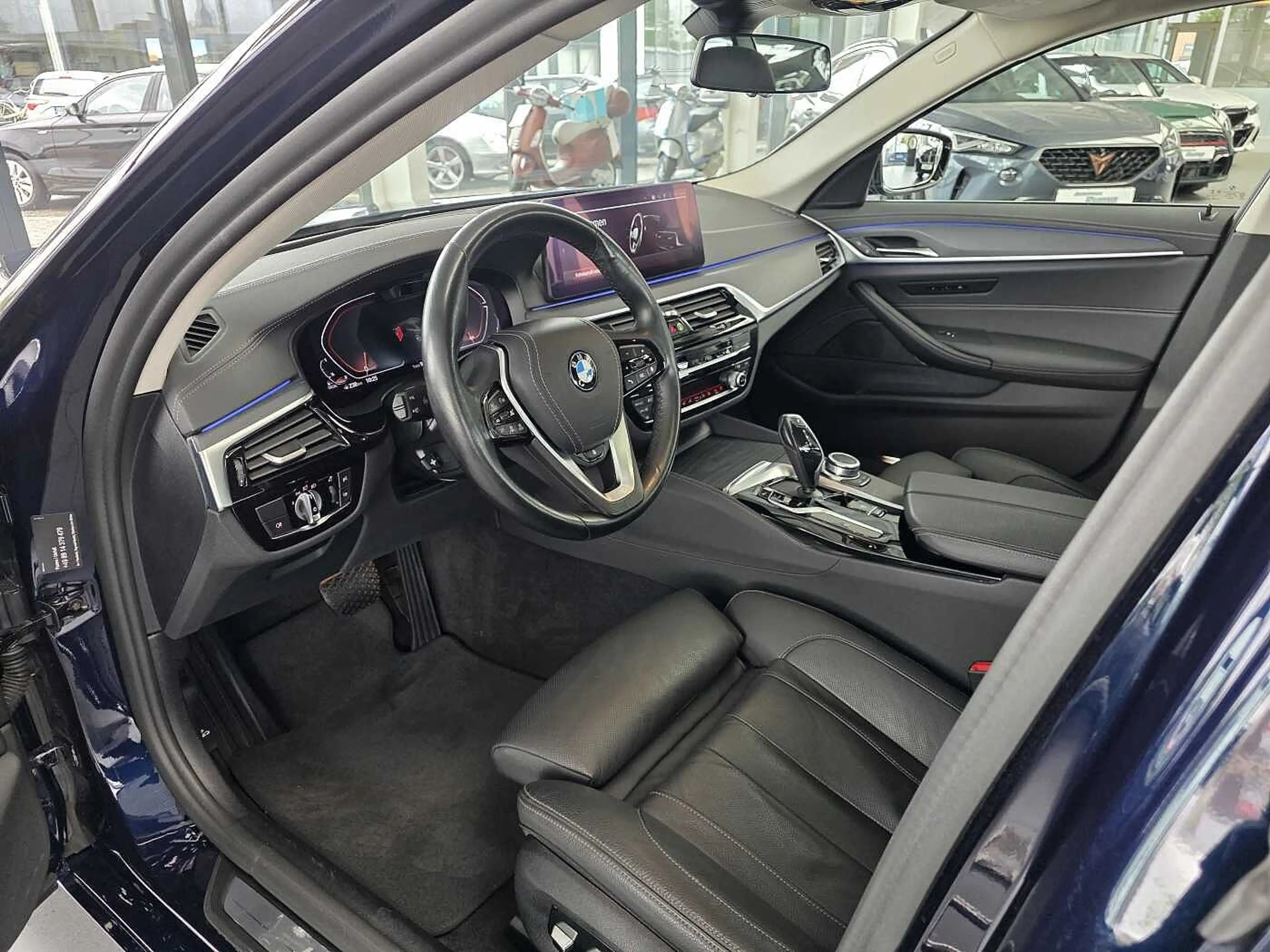 BMW 530 d xDrive Aut. Drive.Prof./Std.hz./HUD/AHK/GSD — photo 14
