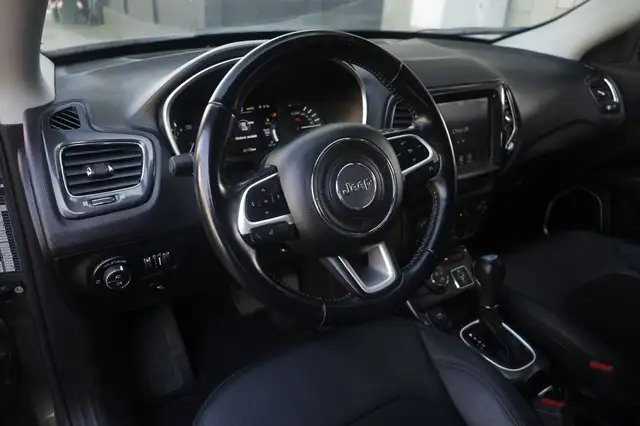 Jeep Compass view 16