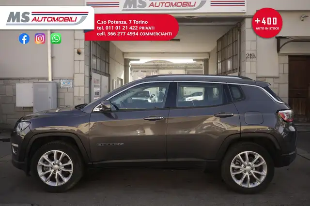 Jeep Compass view 4