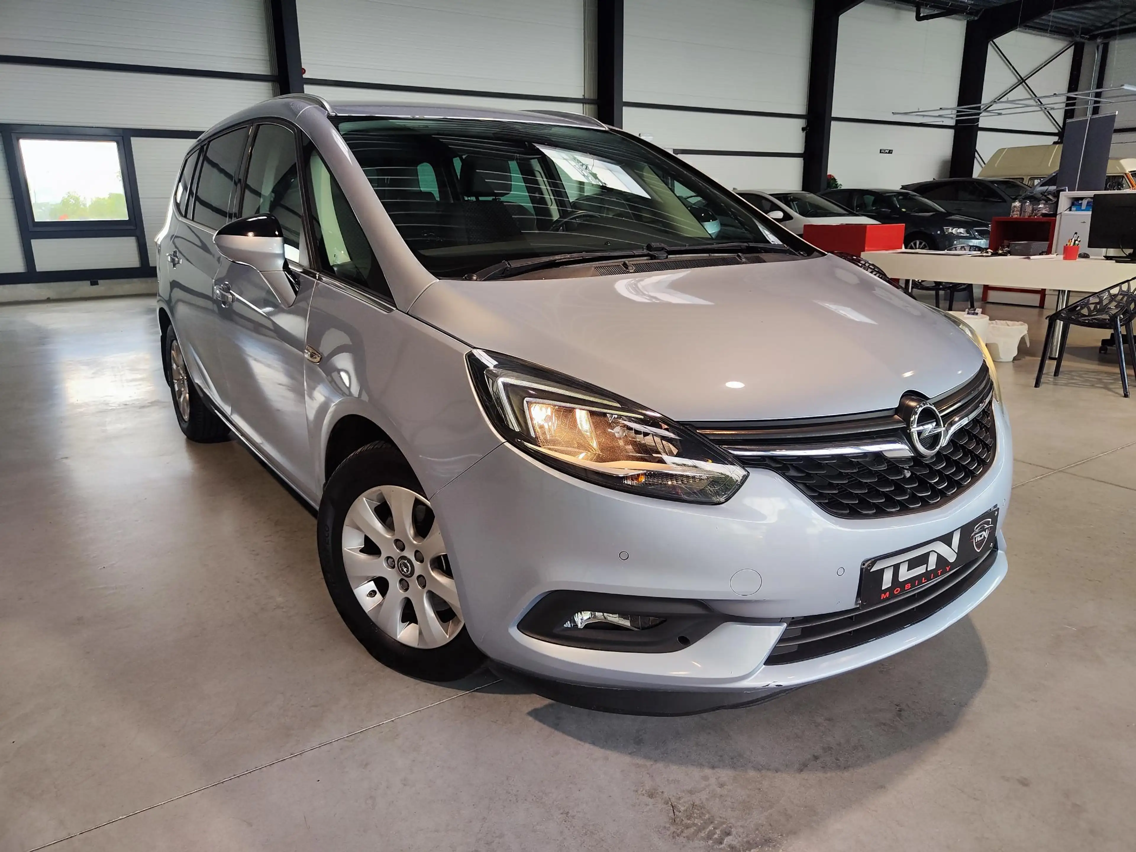 Opel Zafira Tourer Zafira 1.6 CDTi ECOTEC Edition Start/Stop 7 Places — photo 5