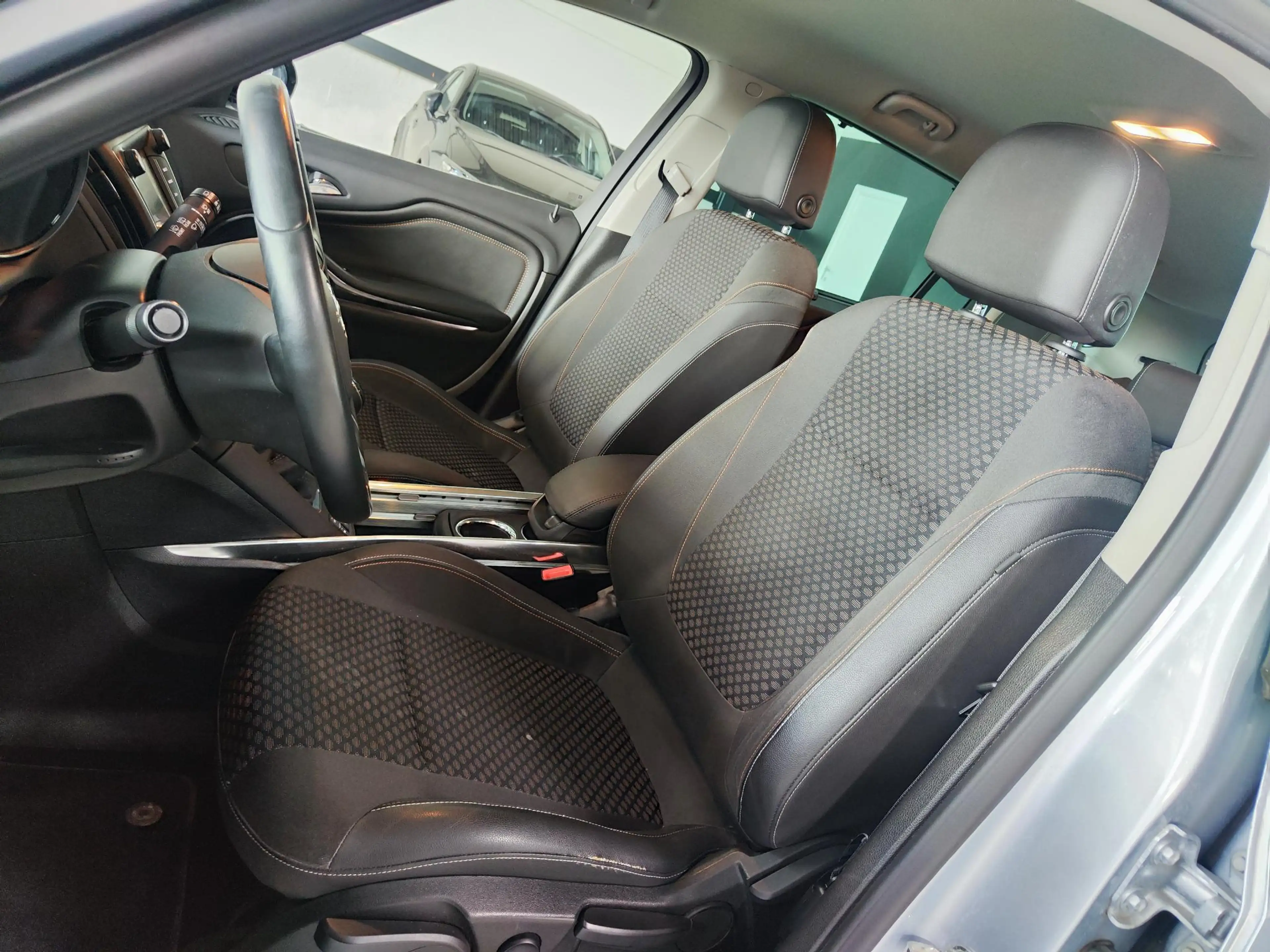 Opel Zafira Tourer Zafira 1.6 CDTi ECOTEC Edition Start/Stop 7 Places — photo 14