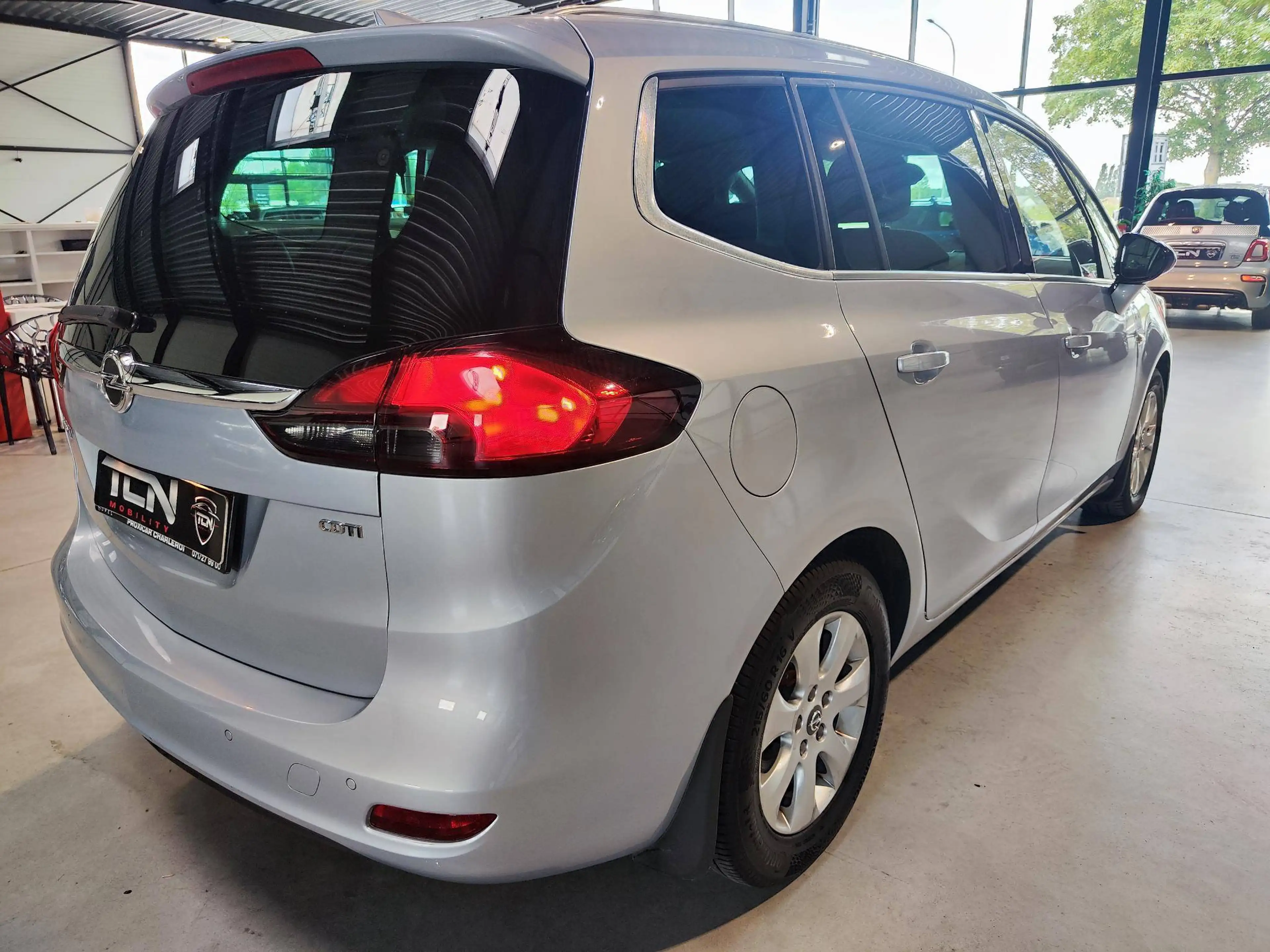 Opel Zafira Tourer Zafira 1.6 CDTi ECOTEC Edition Start/Stop 7 Places — photo 8