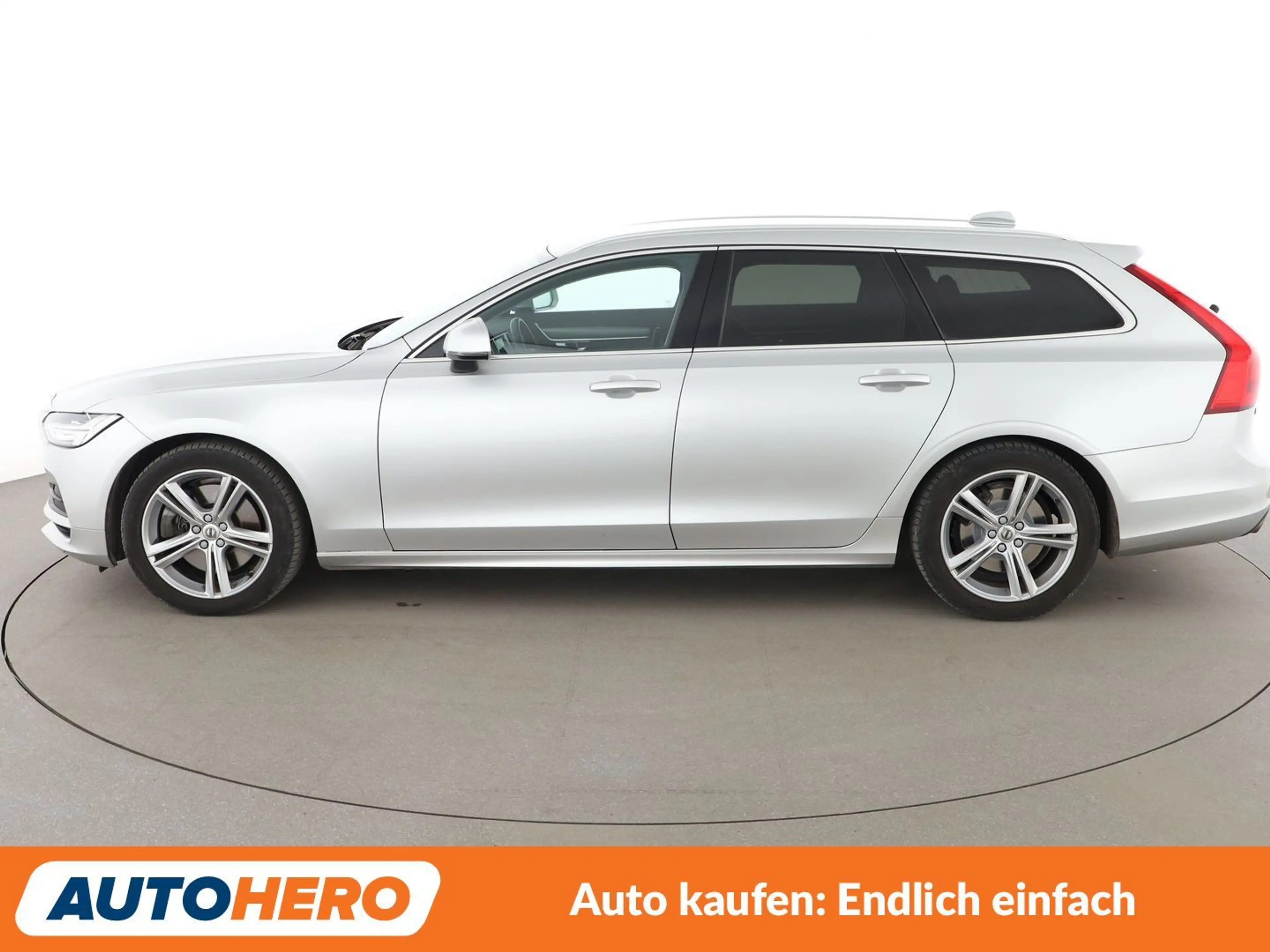 Volvo V90 2.0 T4 Momentum Aut.*NAVI*LED*TEMPO*PDC*SHZ* — photo 3