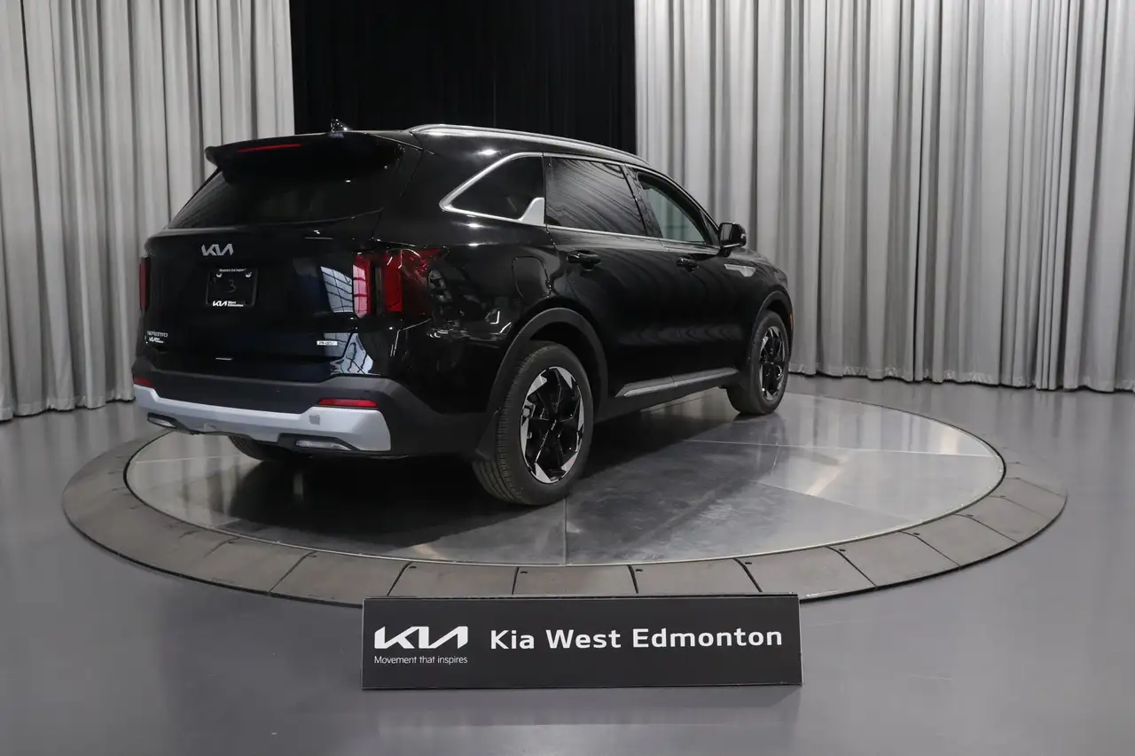 Kia Sorento photo Kia Sorento