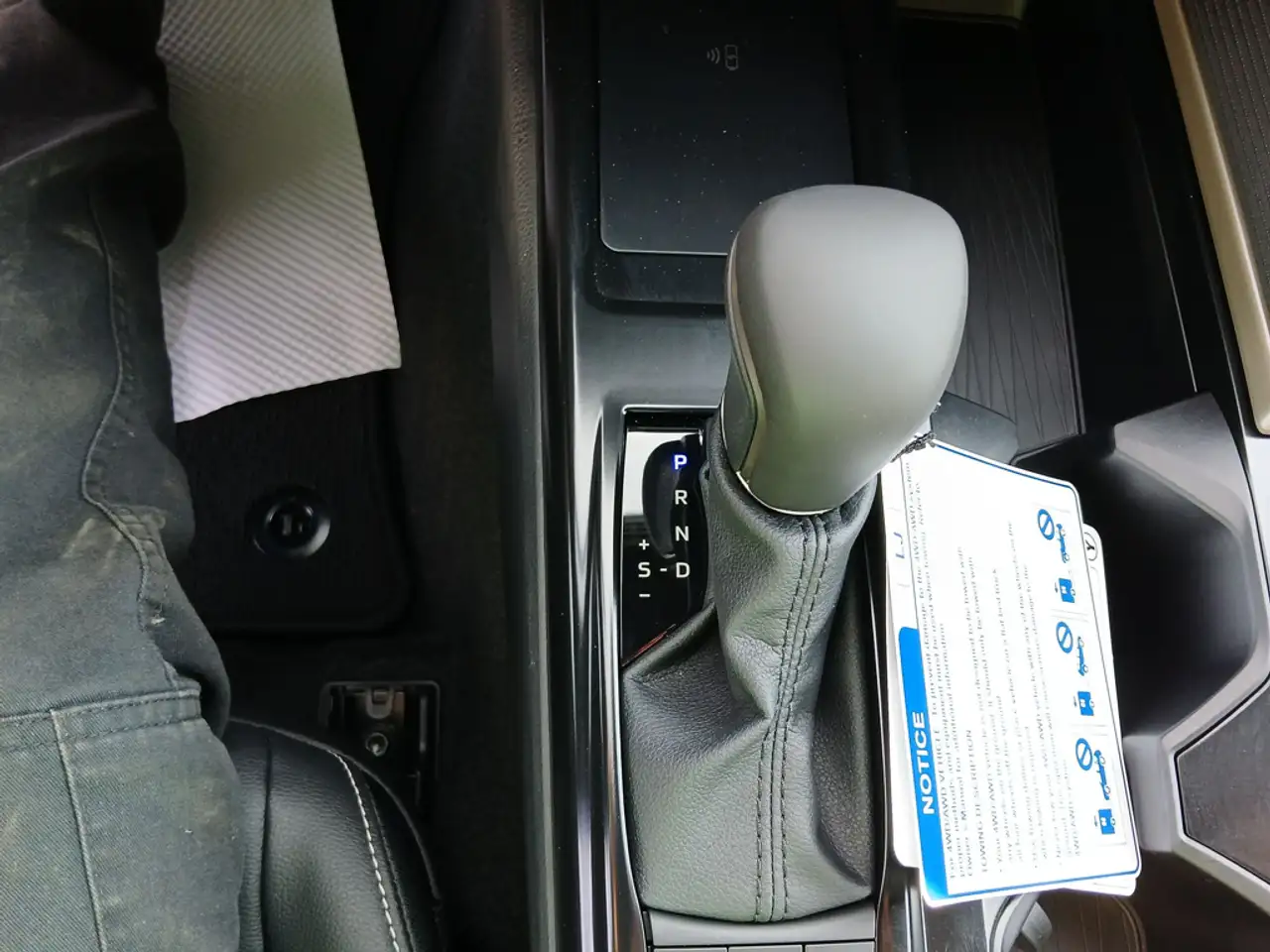 Toyota Camry снимка Toyota Camry