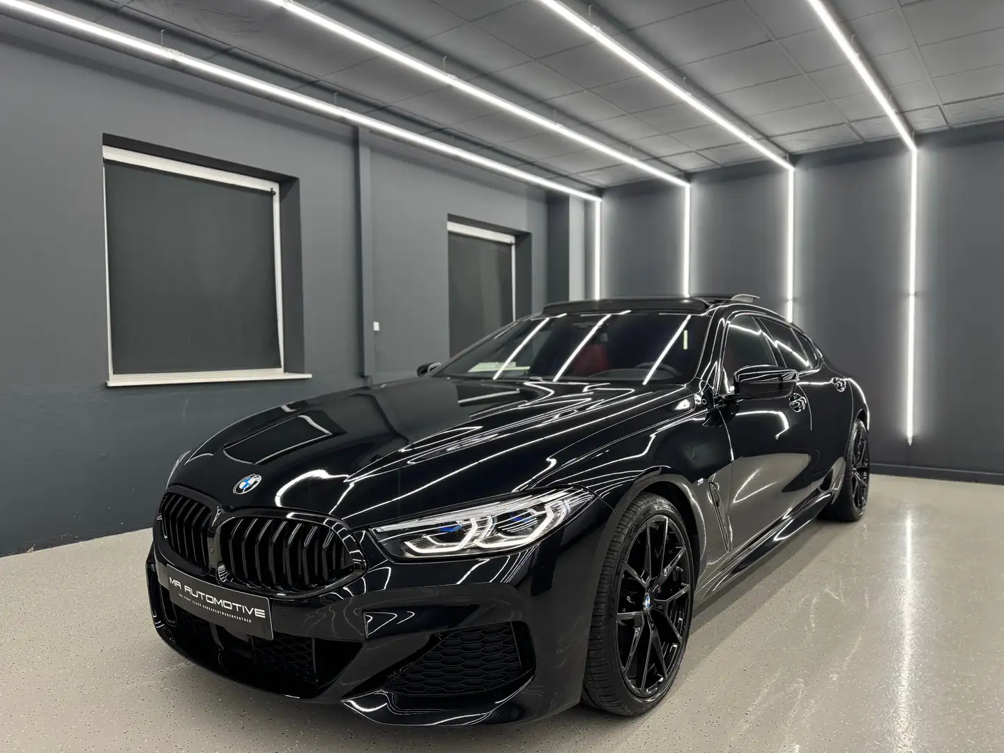 BMW 840 xD Gran Coupé M Sport *B&W*LASER*PANO*360*VOLL* Schwarz - 1