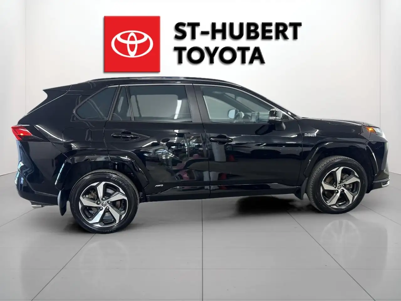 Toyota RAV 4 Prime снимка Toyota RAV 4 Prime
